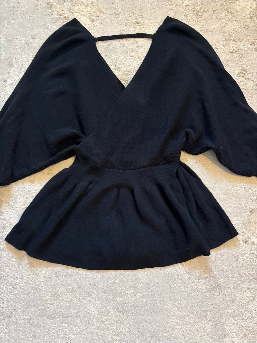 BloomChic Black Ribbed Knit Peplum Dolman Sleeve Crossover Sweater Size 14/16 - Picture 8 of 11
